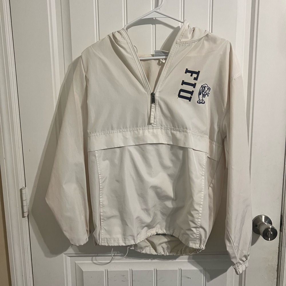FIU size S Wind breaker